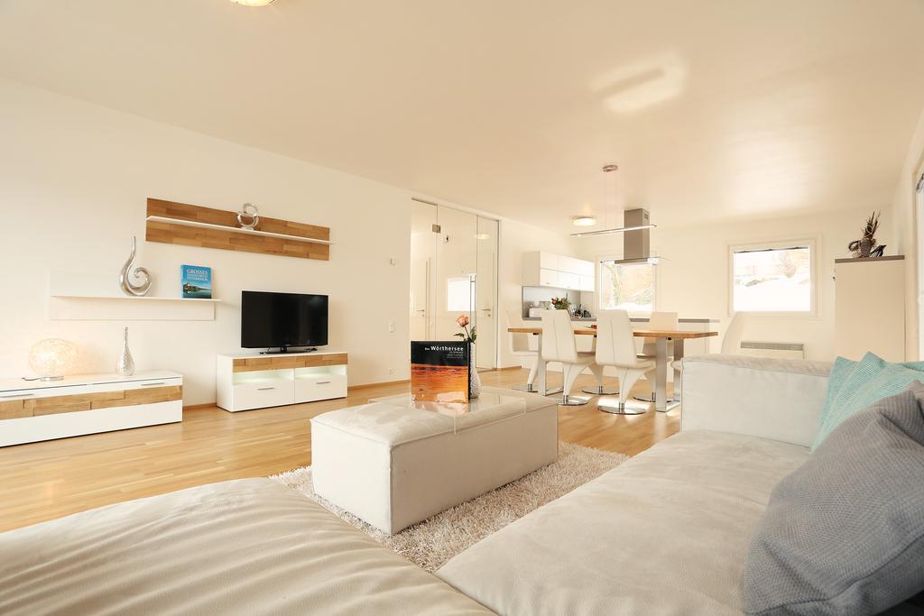 Seevillen Excelsior Velden am Woerthersee Room photo